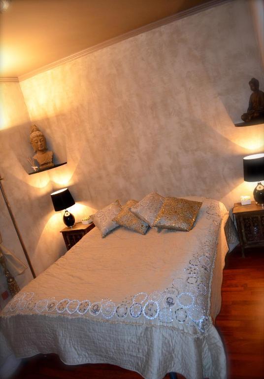 Villa Cyriel Contes  部屋 写真
